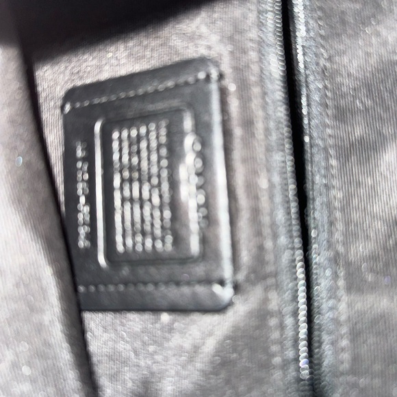 Coach Black Leather Shoulder Bag with Pebbled Texture - Picture 12 of 14